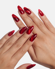 Red Nail Spice: Velvet Cat Eye Nails