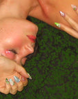 Old Pond: Cute Almond Nails