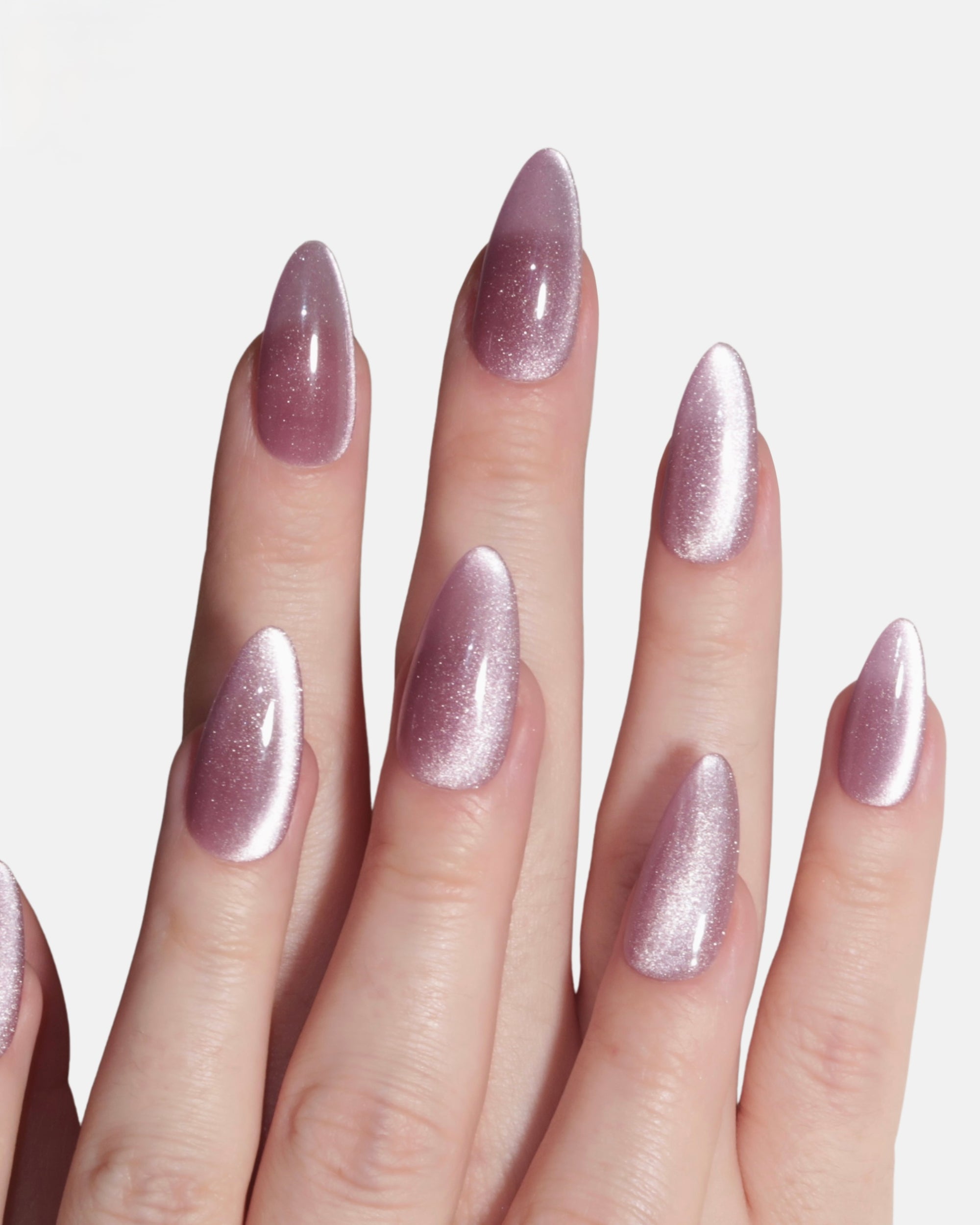 Violet Tulip: Velvet Cat Eye Nails