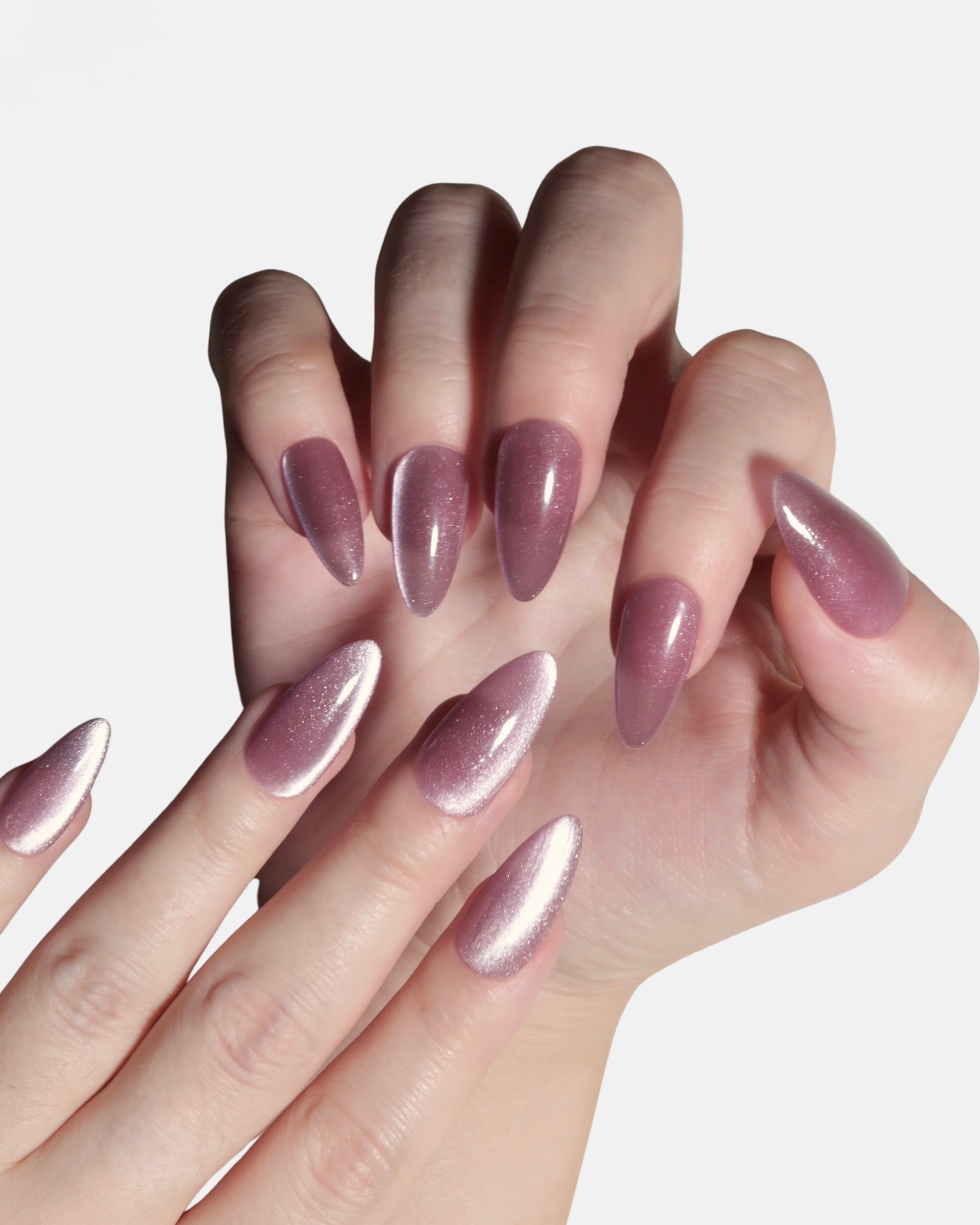 Violet Tulip: Velvet Cat Eye Nails