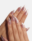 Rose Gold Shimmer: Velvet Cat Eye Nails