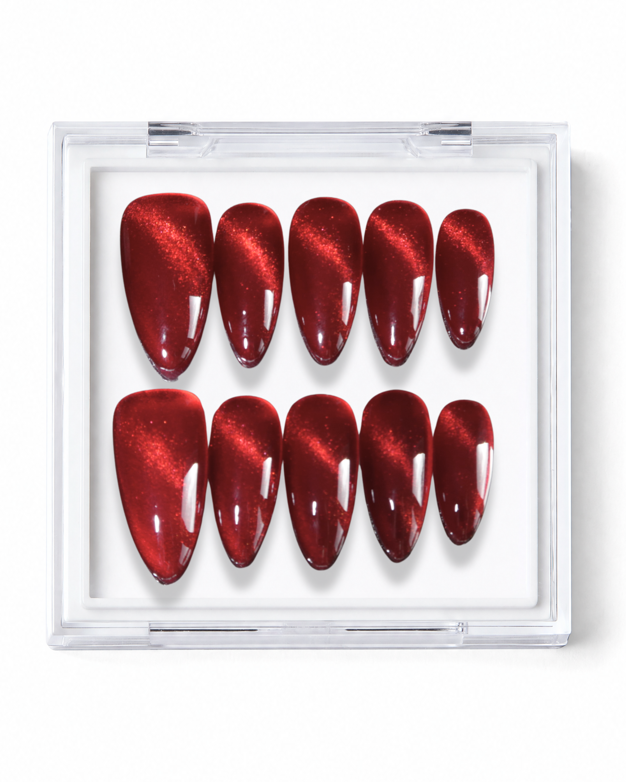 Red Nail Spice: Velvet Cat Eye Nails
