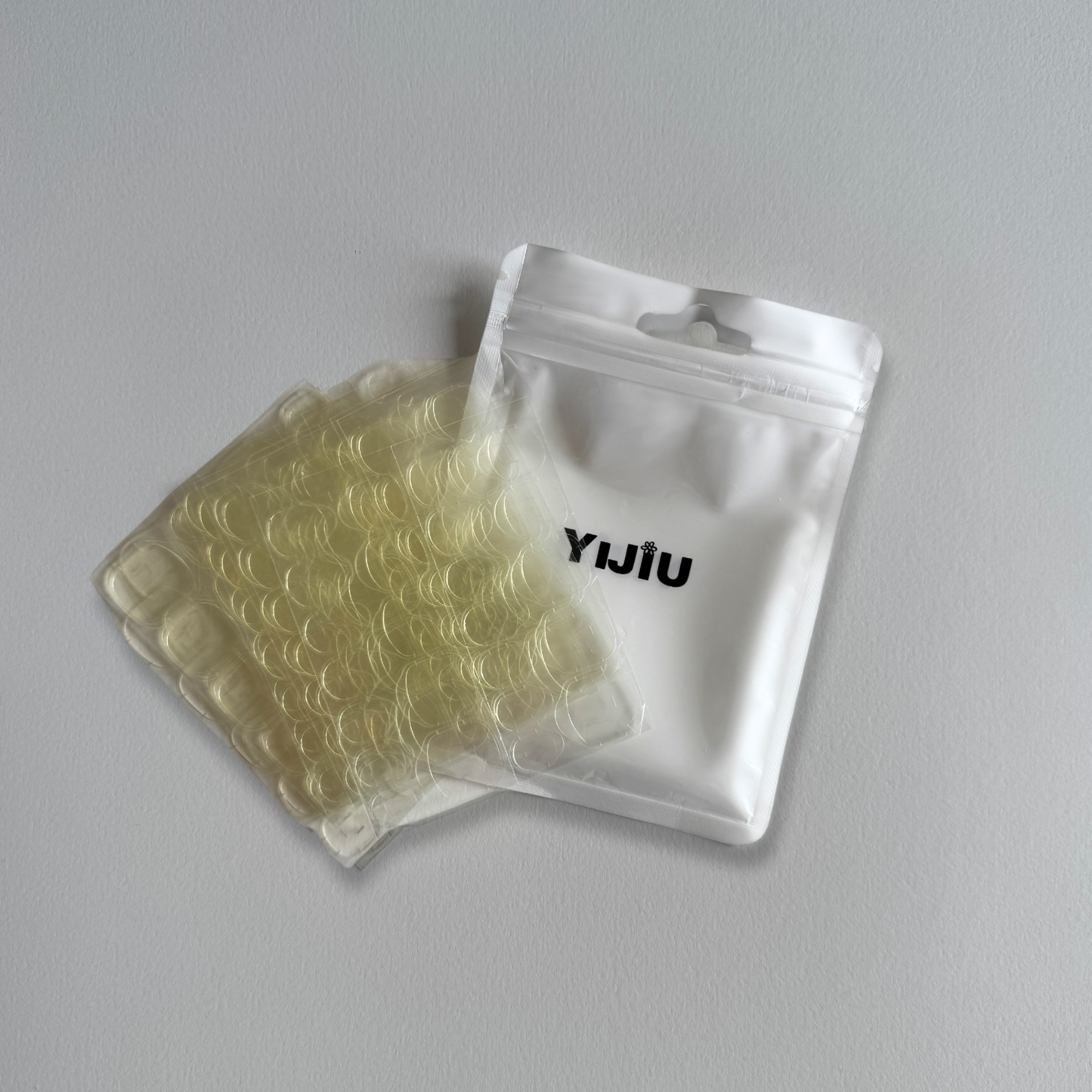 Sticky Pack: Very Sticky Press-On Nail Adhesive Tabs