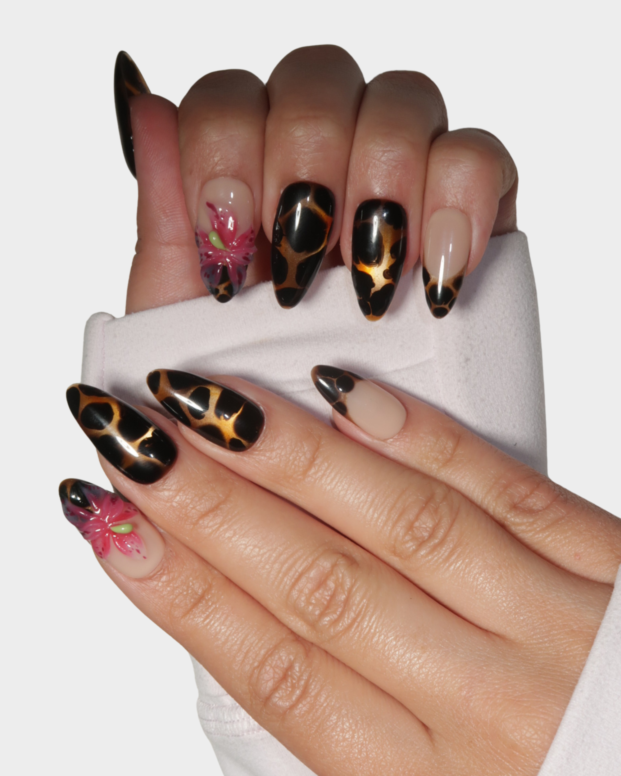 Glass Leopard: Cat-Eye Leopard Print