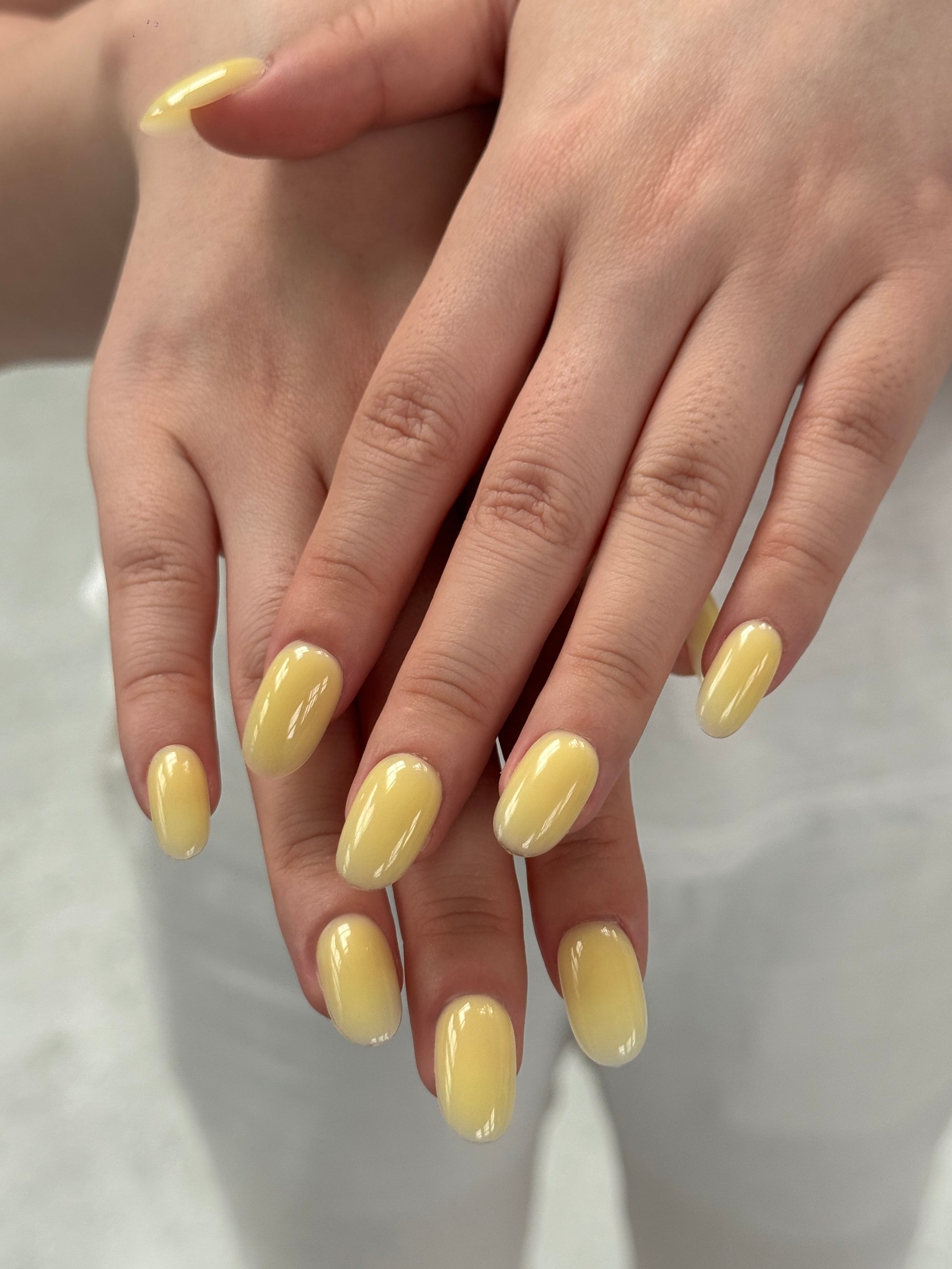 Buttery Feel - The Summer Yellow