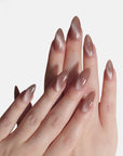 Toffee Nude: Velvet Cat Eye Nails